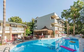Tropic Beach Club